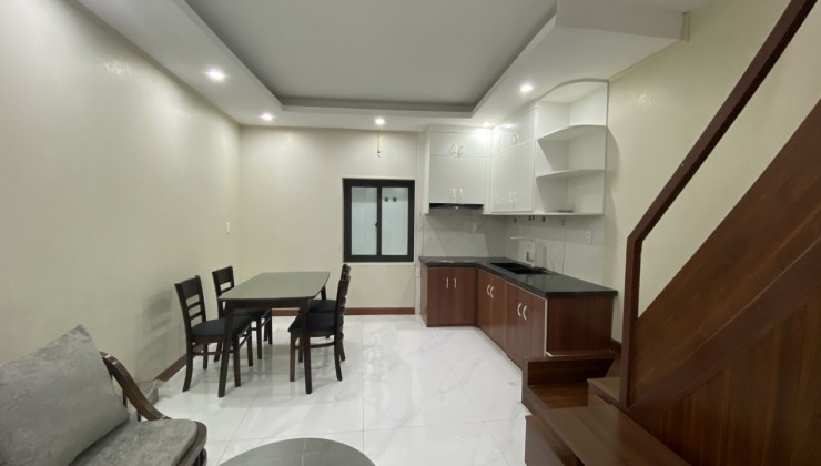 Cho thuê nhà ngõ ba gác phố Đa Sỹ, Hà Đông , Hà Nội. DT 32m-2 tầng - Giá 7 Triệu/tháng.
